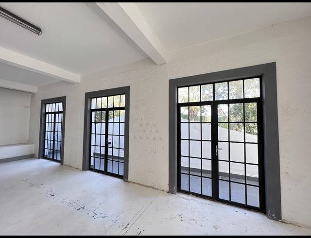 159M² OFFICE TO LET IN CAPE TOWN CITY CENTRE